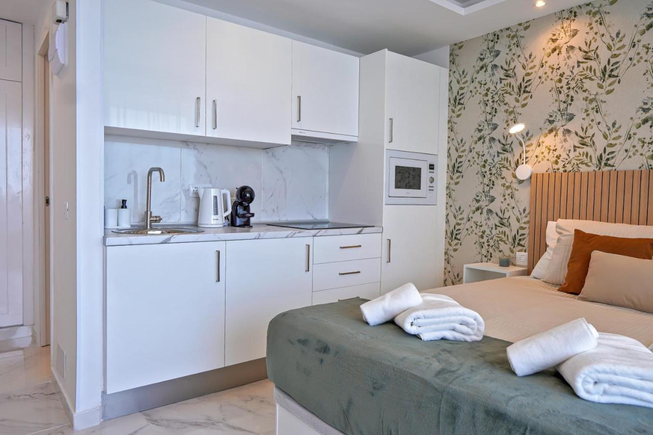 Stylish Modern Studio With Ocean View And Pools, 1001, Ponderosa Playa de las Américas Buitenkant foto
