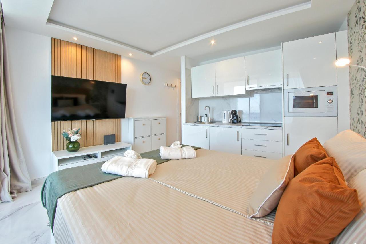 Stylish Modern Studio With Ocean View And Pools, 1001, Ponderosa Playa de las Américas Buitenkant foto